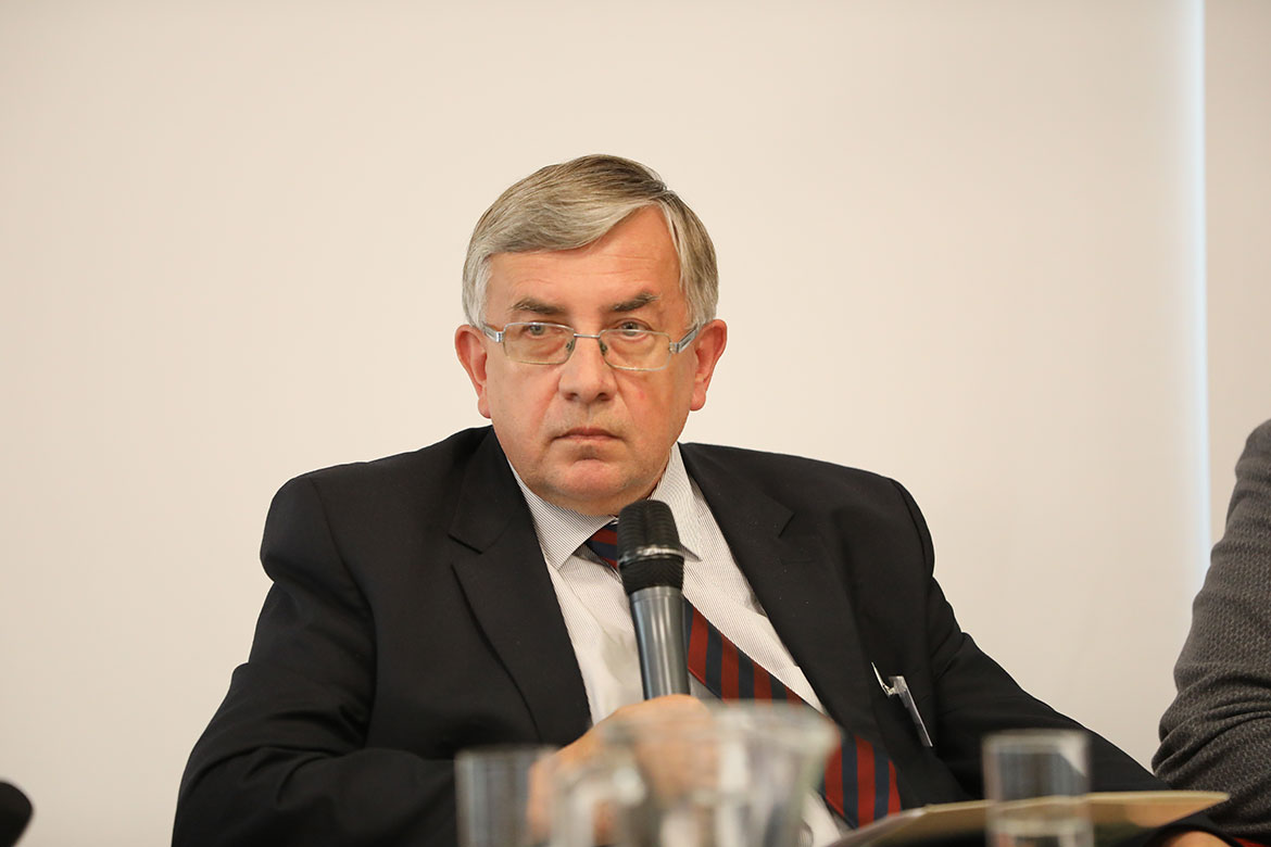 prof. dr hb. Tadeusz Gadacz