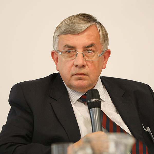 prof. dr hb. Tadeusz Gadacz