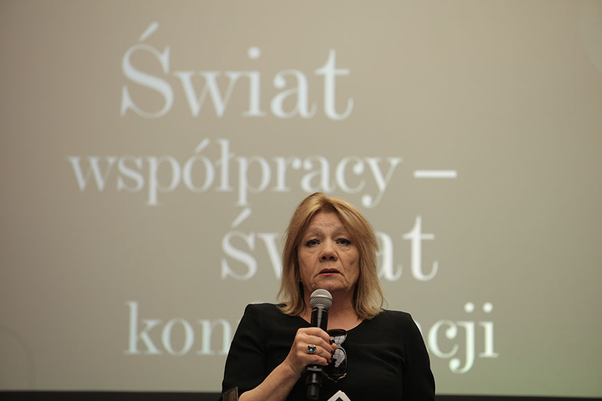 prof. Elżbieta Mączyńska